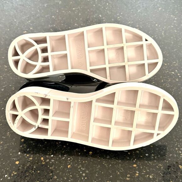 Melissa Soho Sandal | Black Patent - Picture 9 of 10